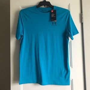 Under Armour Men’s T-shirt NWT